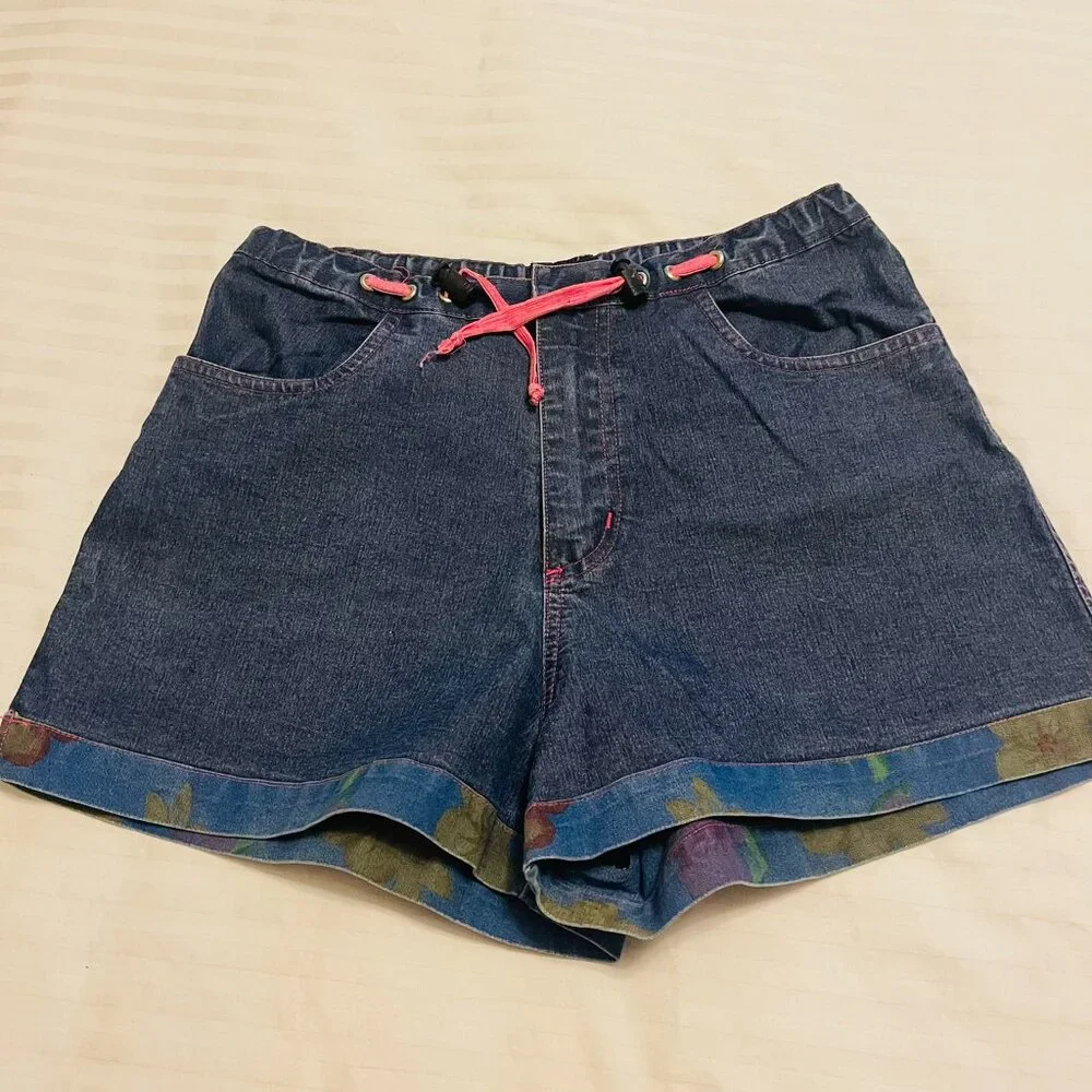 OCEAN PACIFIC Girls Denim Shorts. EUC. Size 16. - Picture 2 of 9